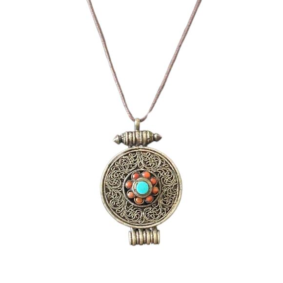 Vintage Tibetan Gau Prayer Box Amulet – Mixed Metal Pendant, Boho Tribal Jewelry - Picture 6 of 7